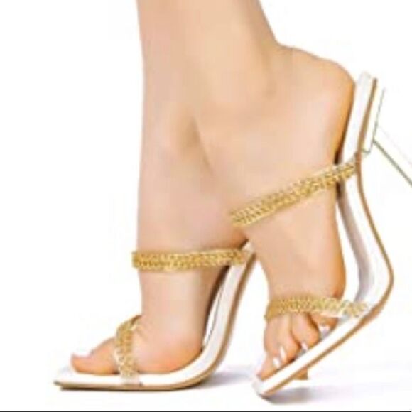 Cape Robbin Size 8 Strappy goldchain heels with goldtone heels - Picture 2 of 13